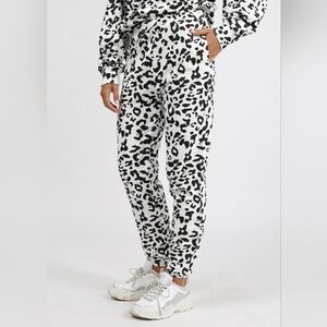Brunette The Label Snow Leopard Joggers Size S/M
